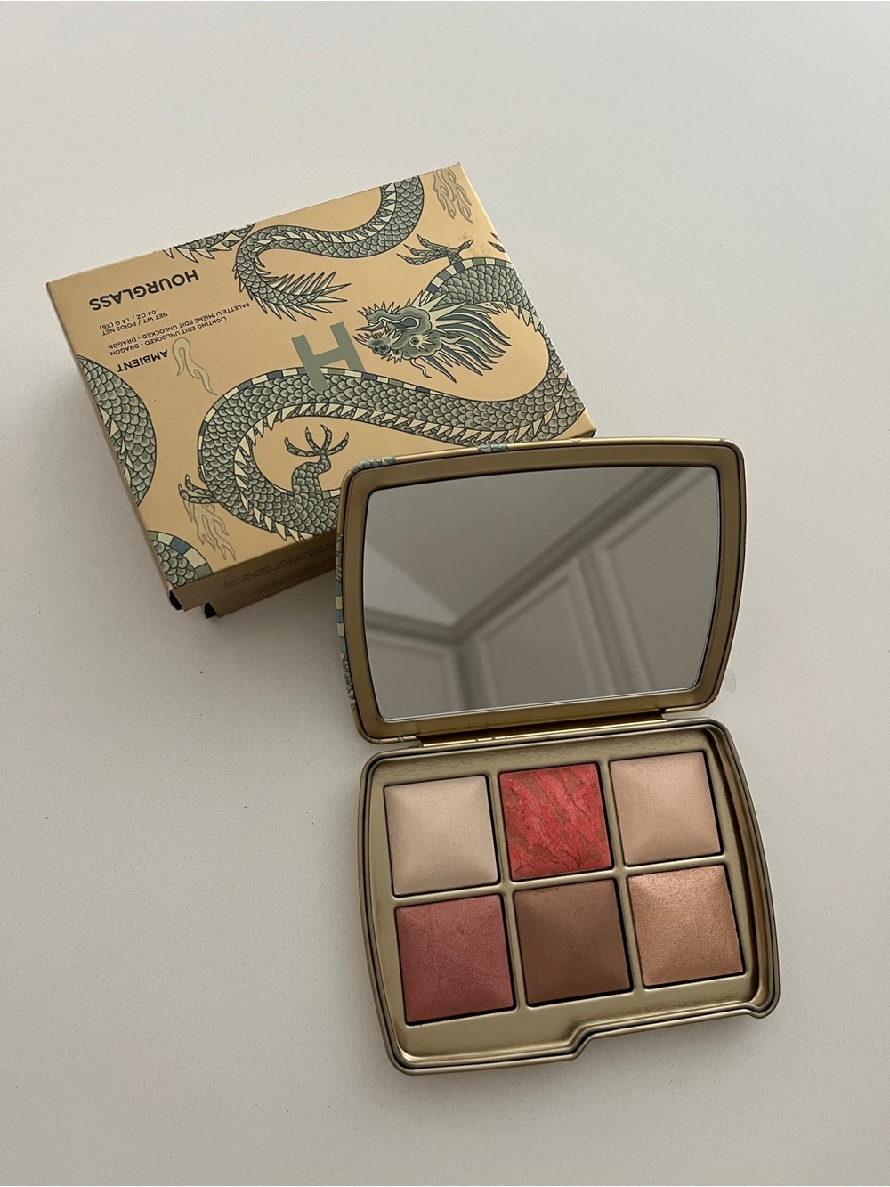 Hourglass Ambien Palette - Dragon